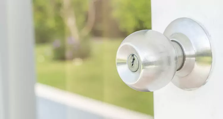 Patio Door Mechanism Jammed in Palm Springs, FL