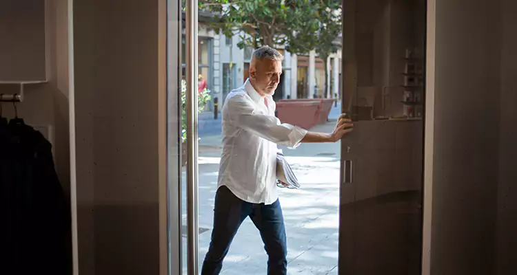 Reliable Pella Patio Door Repair Services for Opening Issues in Palm Springs, FL