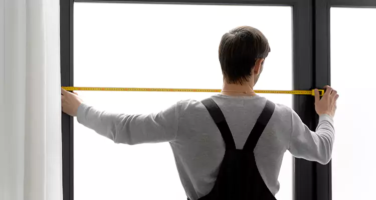 Retractable Deck Screens Repair in Palm Springs, FL